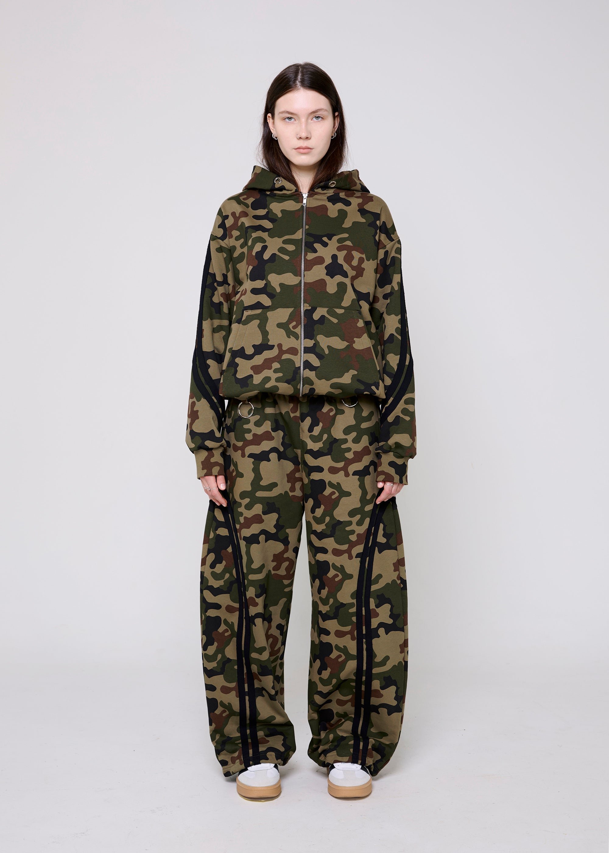 BASIC ARMY zipped hoodie PRE-ORDER
