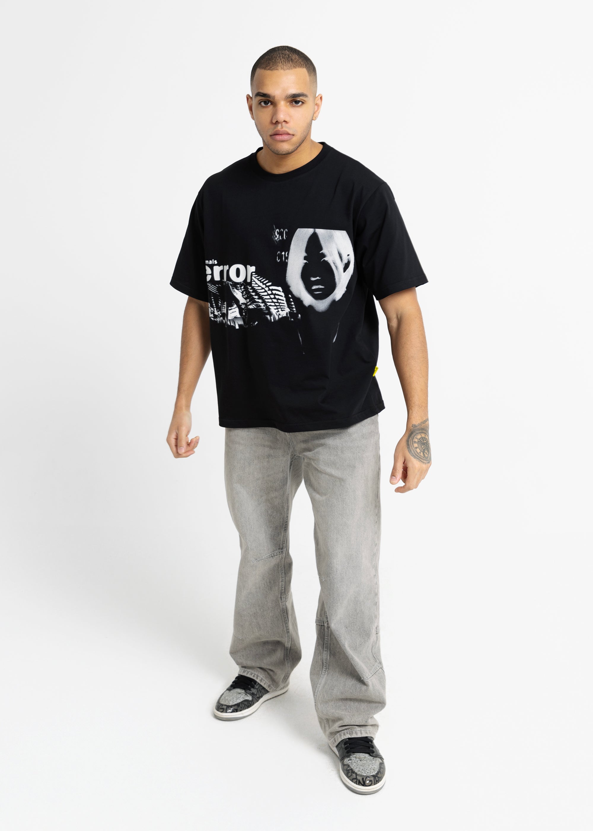 ERROR black t-shirt