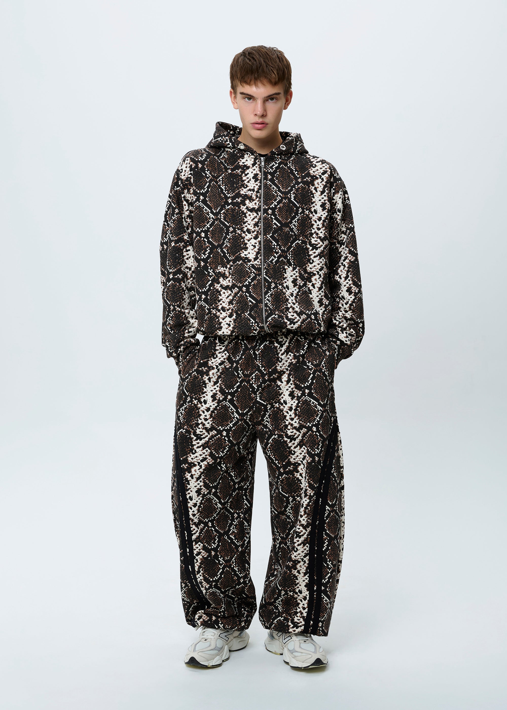 BASIC & BUBBLE SANKE zipped set