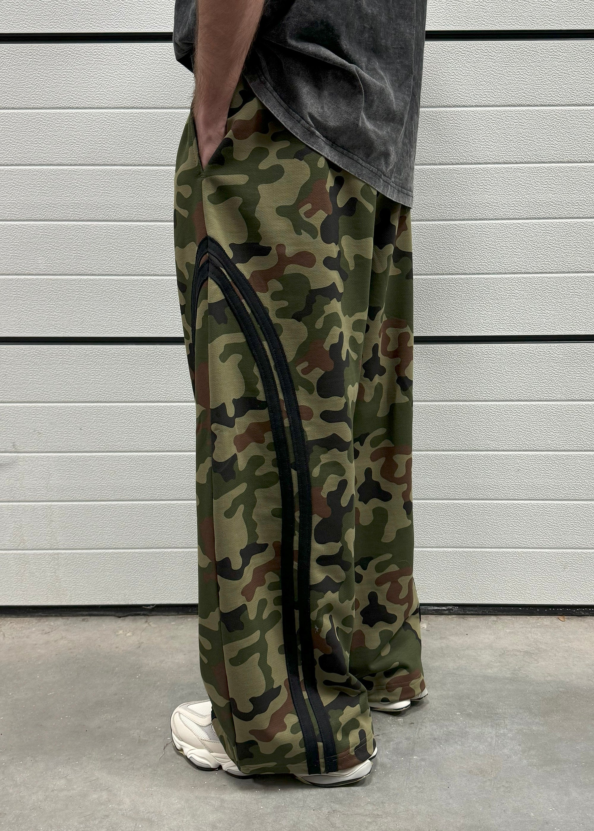 BUBBLE ARMY sweatpants PRE-ORDER