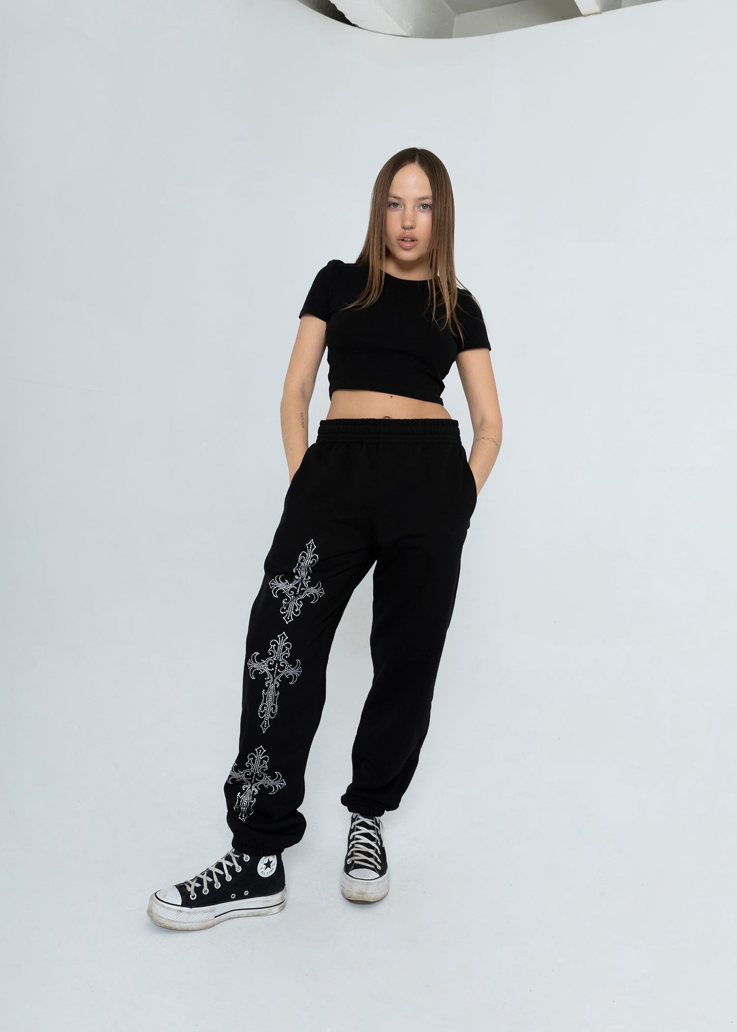 CROSS sweatpants