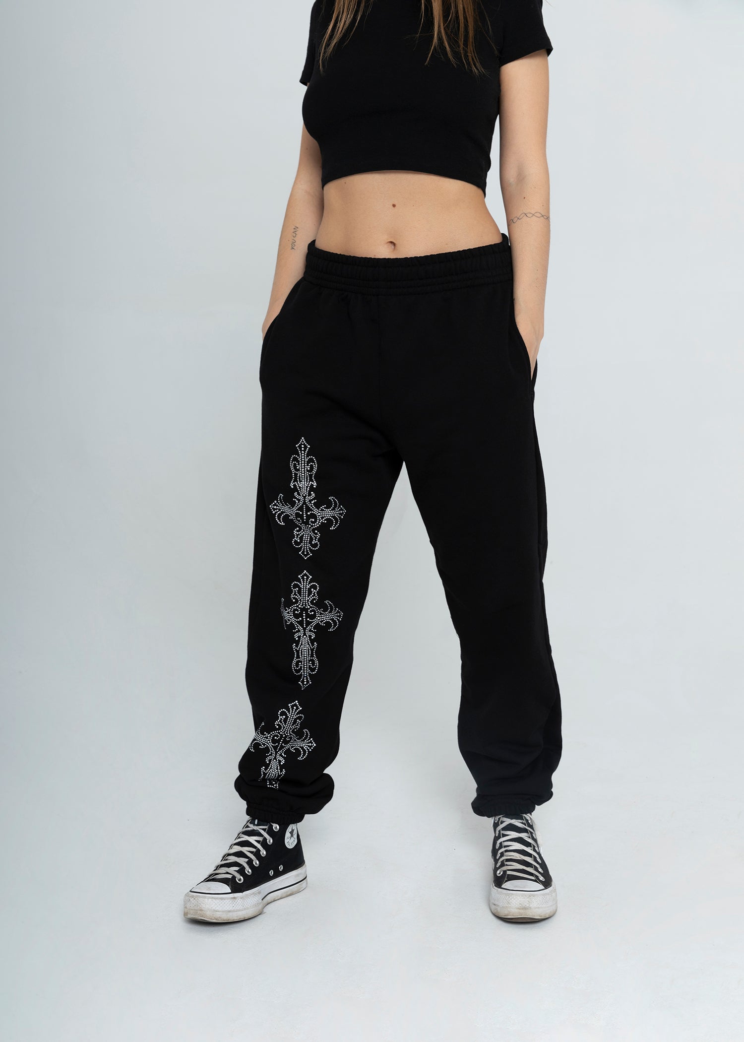 CROSS sweatpants